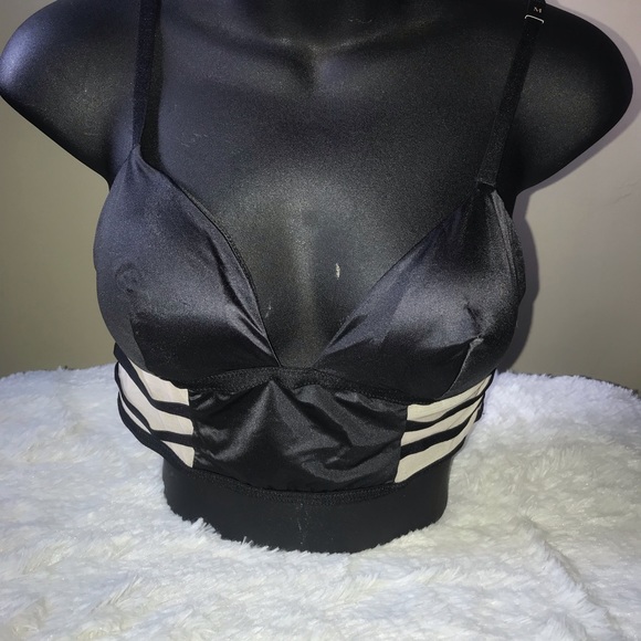 Victoria secret black mesh sides bralet M - Picture 2 of 4
